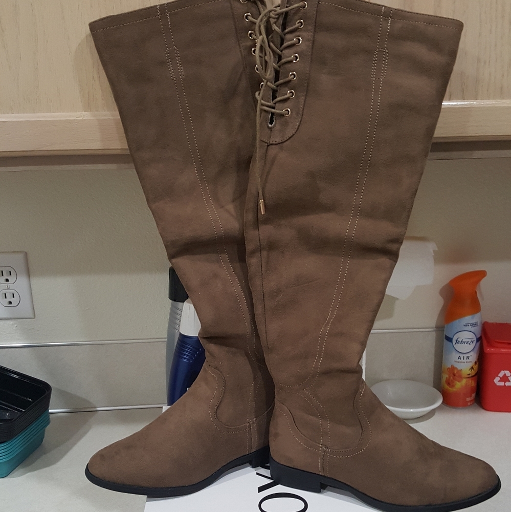 XOXO Taupe Boots Size 7